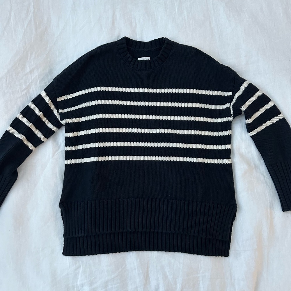Not Monday - Camden Crewneck - navy/white - size small